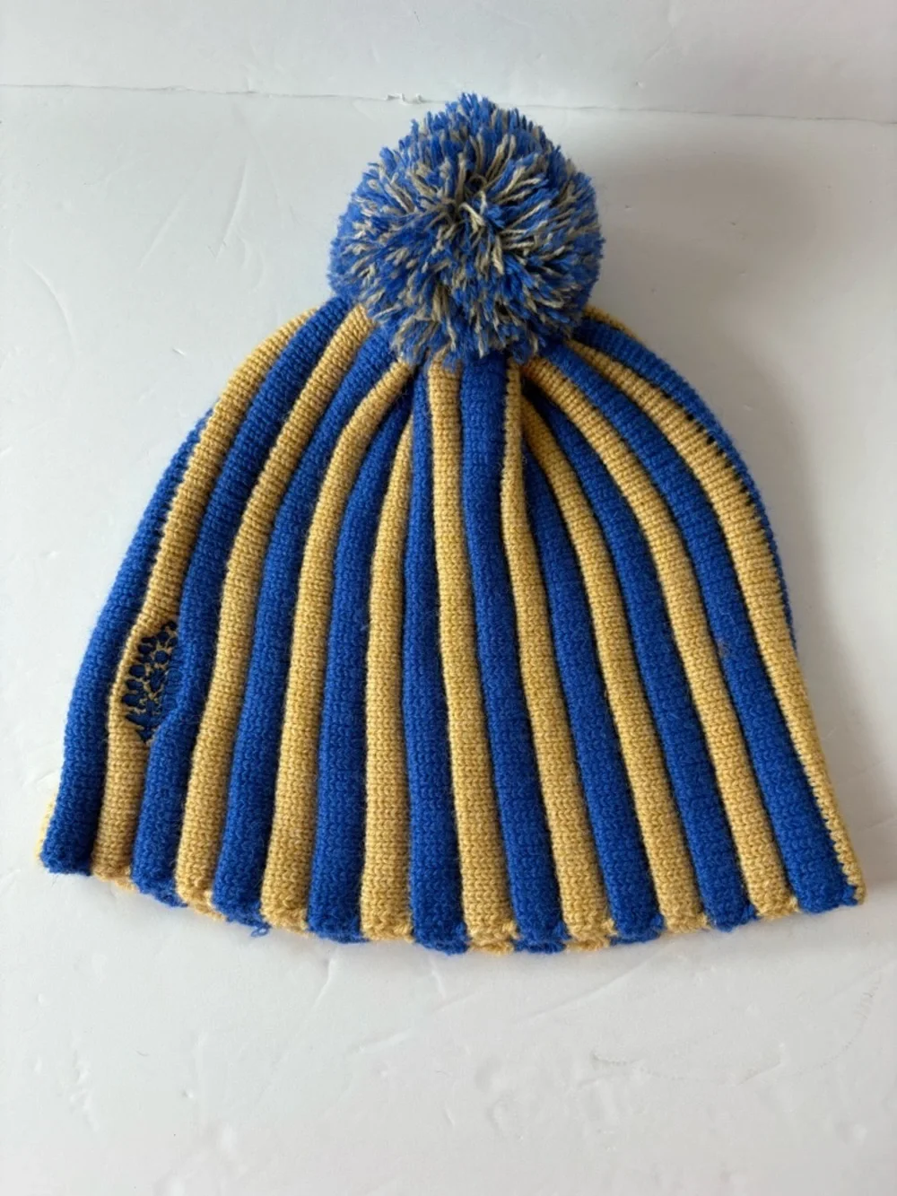 NWOT Free People FP Movement Alpine Pom Beanie